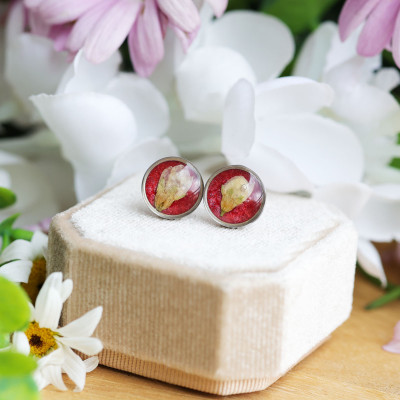 Wild flower stud earrings