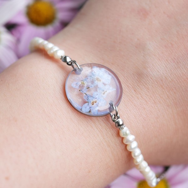 Set with forget-me-not and pearls