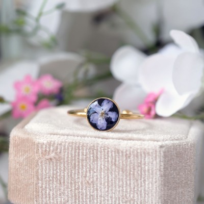 Forget-me-not ring