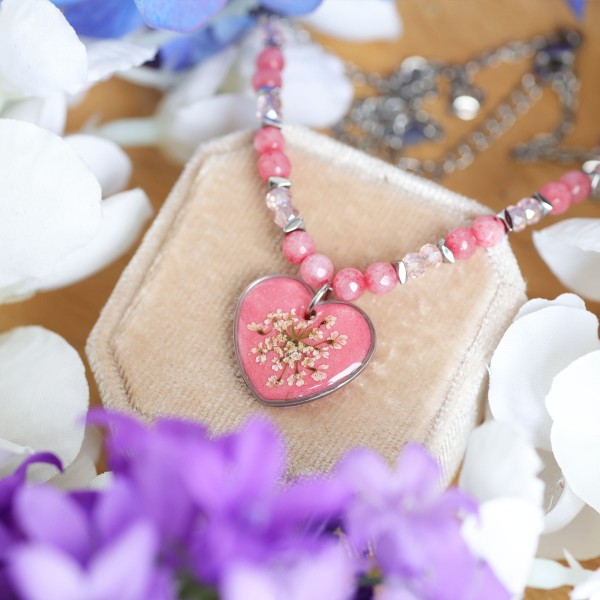 Wild Carrot Flower Necklace