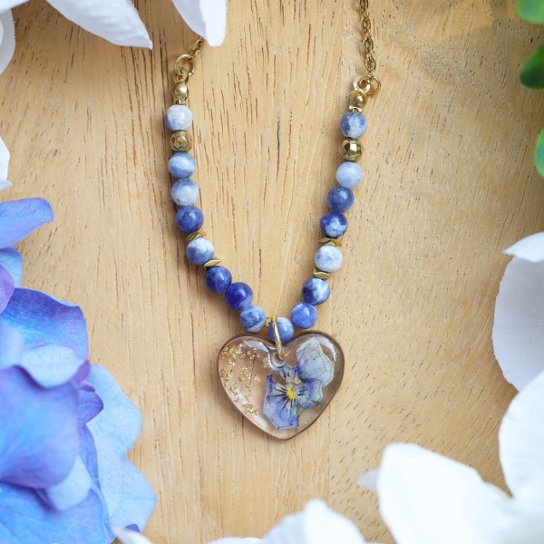 Pansy Necklace