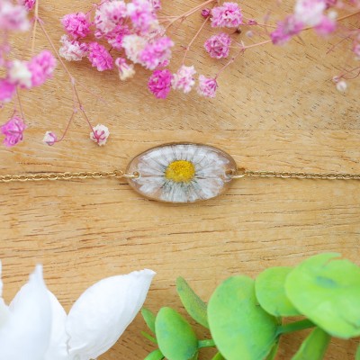Classic Daisy Flower Bracelet