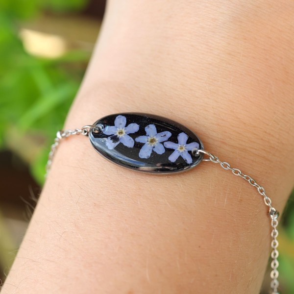Classic forget-me-not bracelet