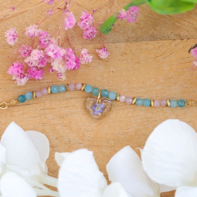 Heart bracelet with forget-me-not
