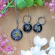 A classic jewelry set with daisy flowers