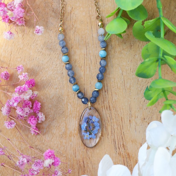 Forget-me-not necklace