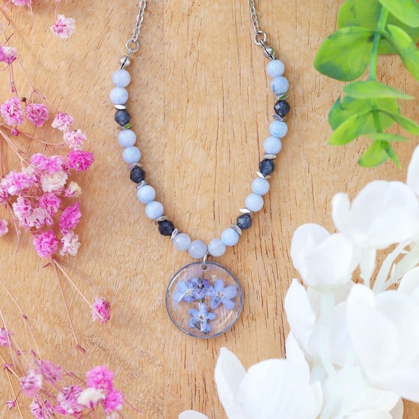 Forget-me-not necklace