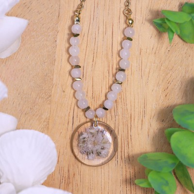 Gypsophila necklace