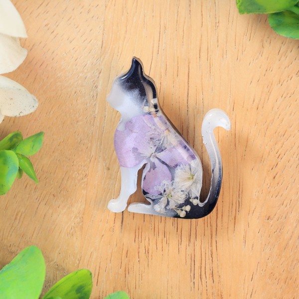Brooch - Cat Charm of Nature