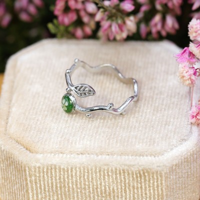 Wild carrot flower twig ring