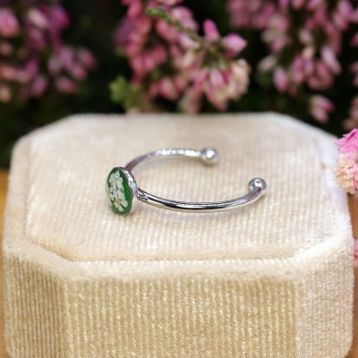 Wild carrot flower ring