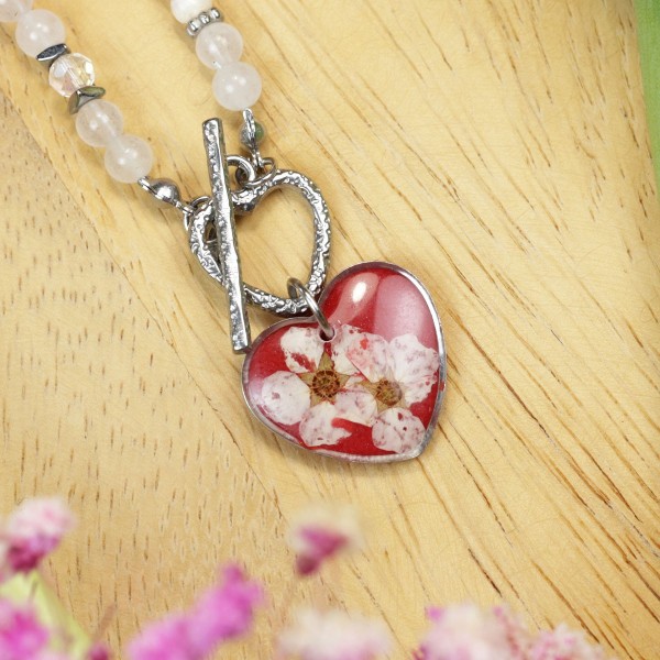 Close to the Heart - Valentine's Day Collection. Heart necklace with spirea
