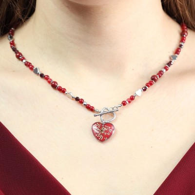 Blisko Serca - Kolekcja Walentynkowa. Naszyjnik serce z kwiatem dzikiej marchwi