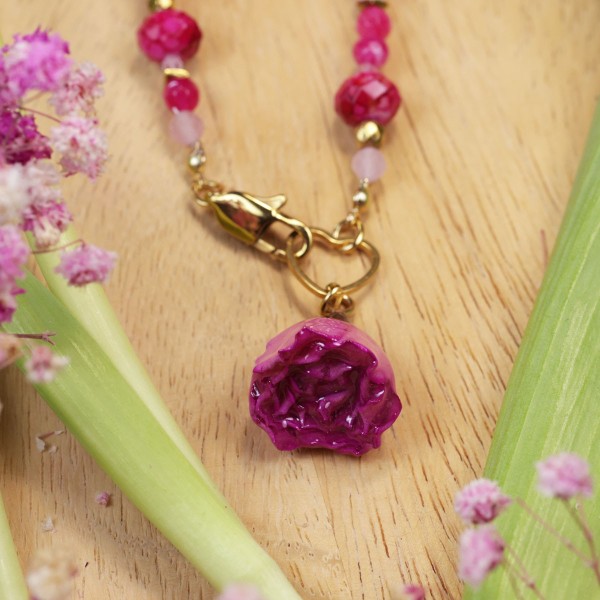 Close to the Heart - Valentine's Day Collection. Necklace with rosebud
