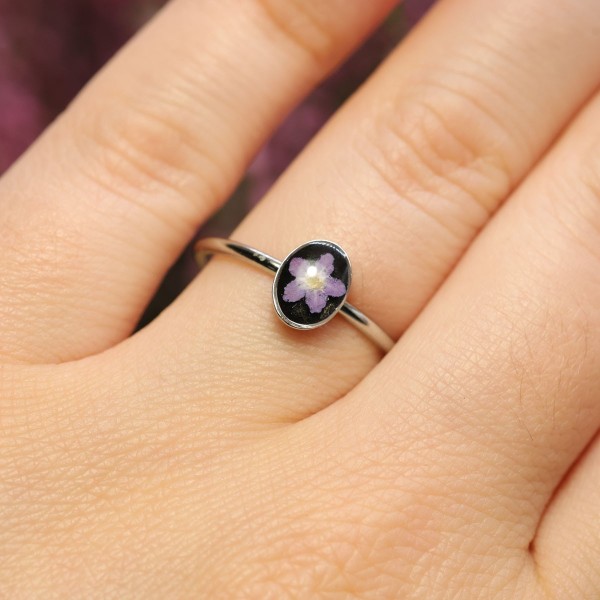 Forget-me-not ring