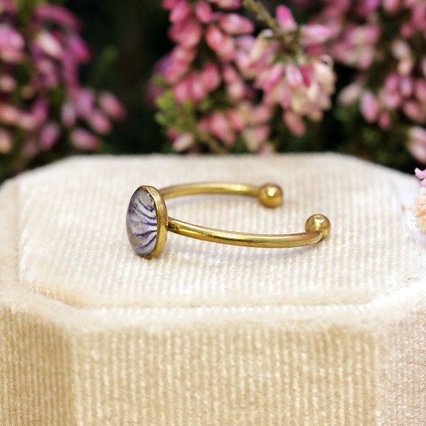 Pierścionek z bratkiem