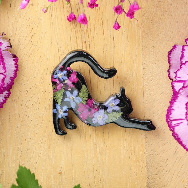 Brooch - Cat Charm of Nature