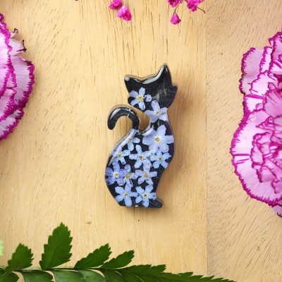 Brooch - Cat Charm of Nature