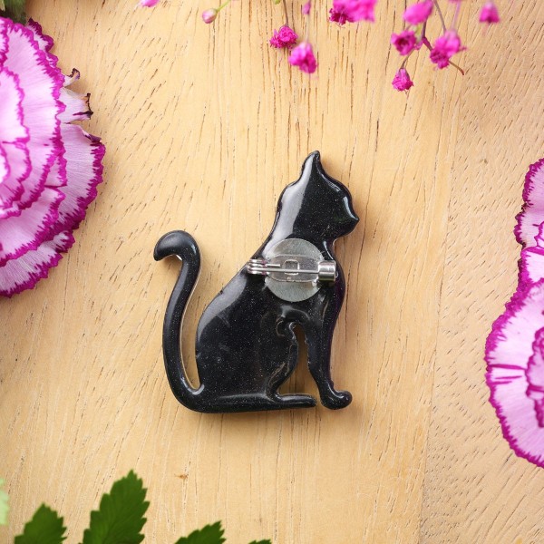 Brooch - Cat Charm of Nature