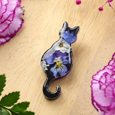 Brooch - Cat Charm of Nature