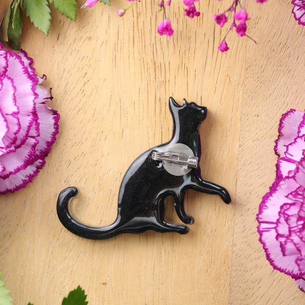 Brooch - Cat Charm of Nature