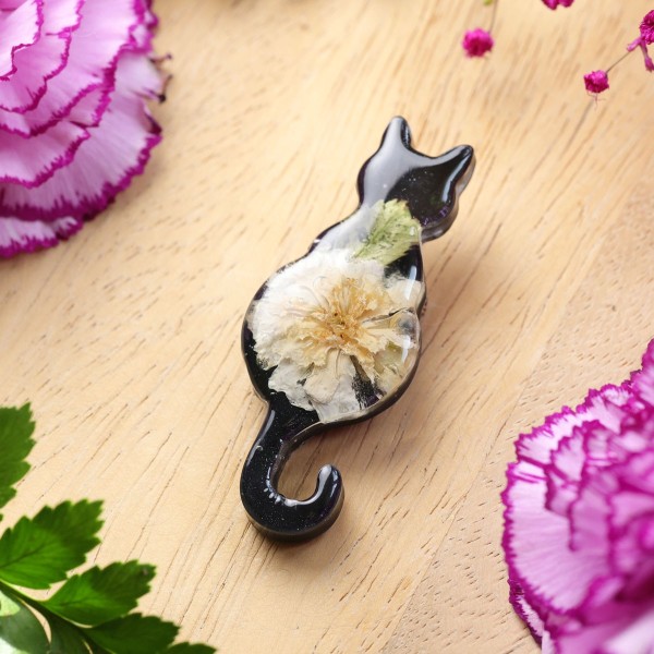 Brooch - Cat Charm of Nature
