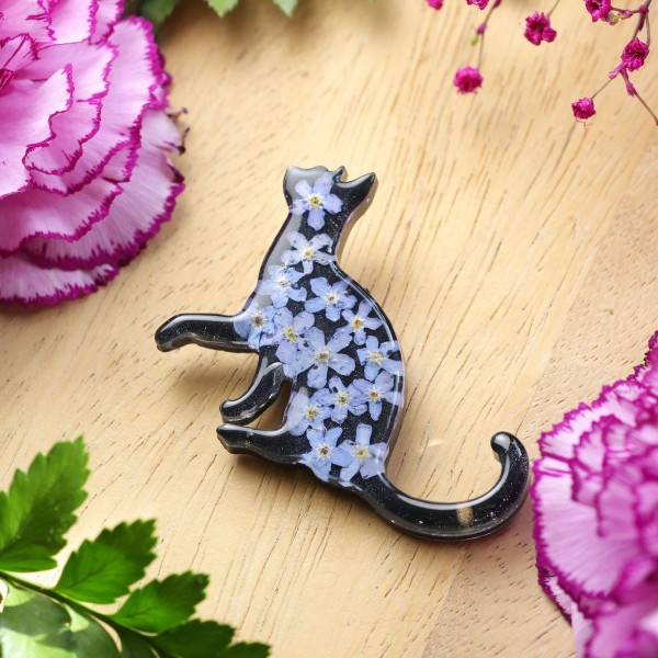Brooch - Cat Charm of Nature