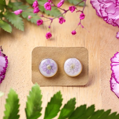 Stud earrings with forget-me-not