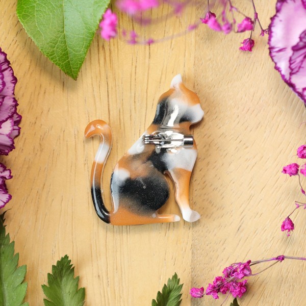 Brooch - Cat Charm of Nature