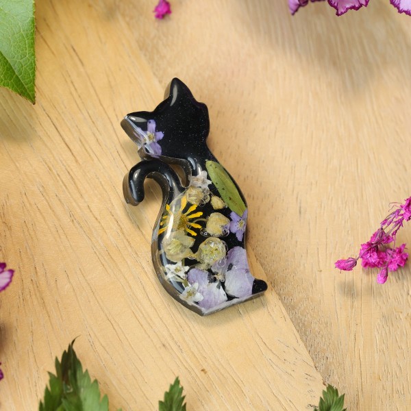 Brooch - Cat Charm of Nature