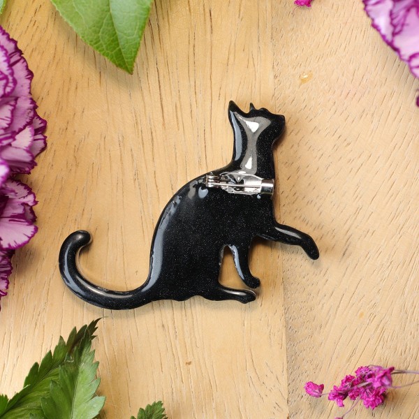 Brooch - Cat Charm of Nature