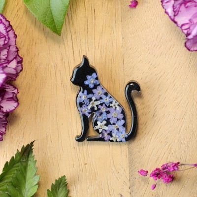 Brooch - Cat Charm of Nature