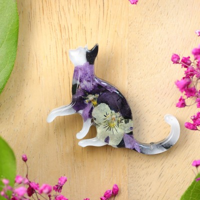 Brooch - Cat Charm of Nature