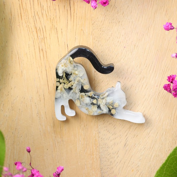 Brooch - Cat Charm of Nature
