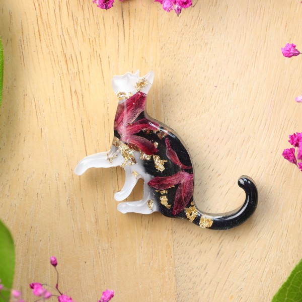 Brooch - Cat Charm of Nature