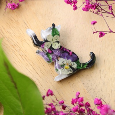 Brooch - Cat Charm of Nature