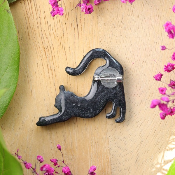Brooch - Cat Charm of Nature
