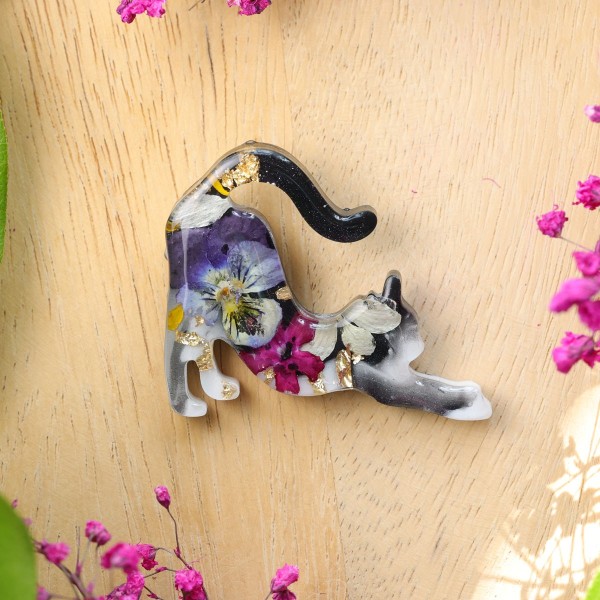 Brooch - Cat Charm of Nature