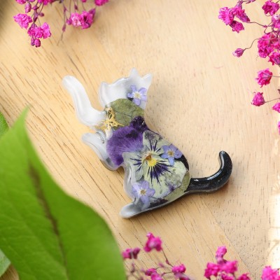 Brooch - Cat Charm of Nature