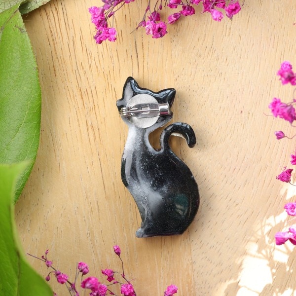 Brooch - Cat Charm of Nature
