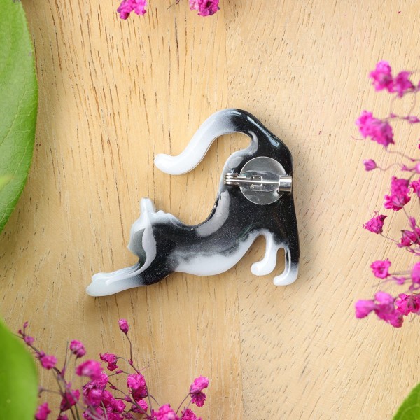 Brooch - Cat Charm of Nature