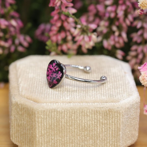 Wild carrot flower heart ring
