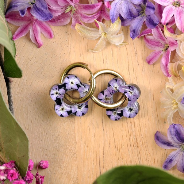 Flower earrings with forget-me-nots