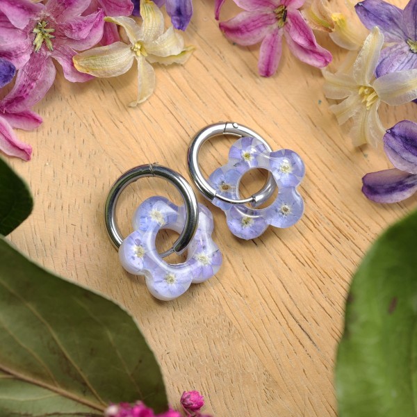 Flower earrings with forget-me-nots