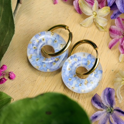 Donut earrings with forget-me-nots