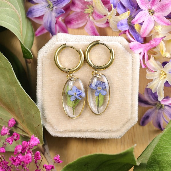 Classic earrings with forget-me-nots