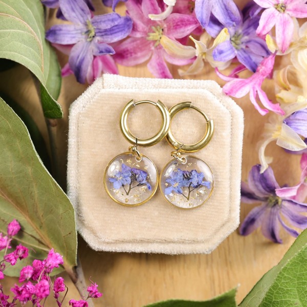Classic earrings with forget-me-nots