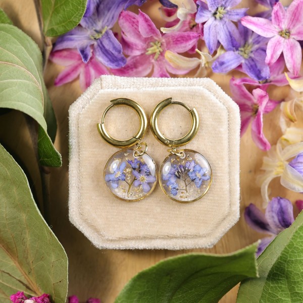 Classic earrings with forget-me-nots