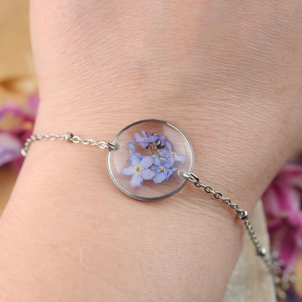 Classic forget-me-not bracelet