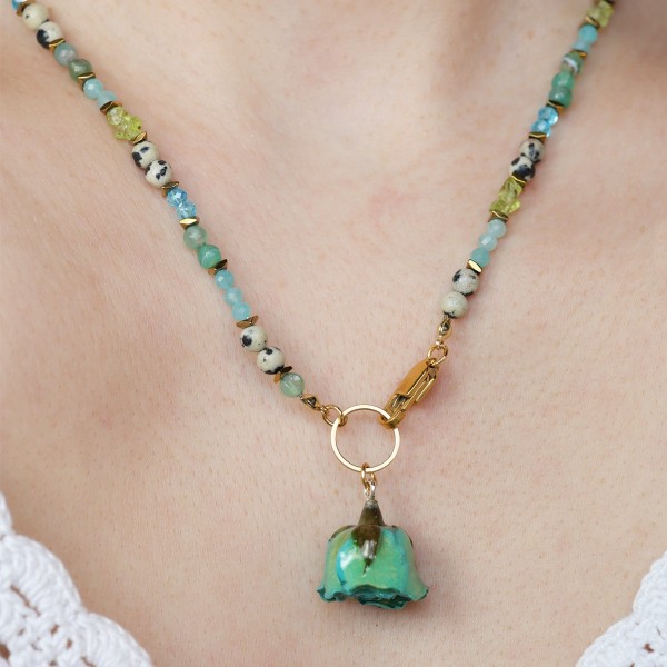Close to the Heart Collection - Rosebud Necklace